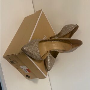 Michael Kors Glittering Gold Heels